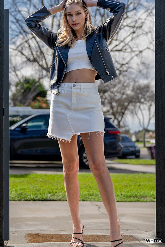 FRAYED ASYMMETRIC HEM WHITE DENIM SKIRT