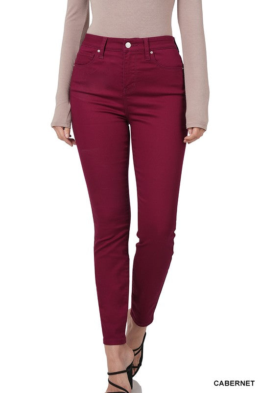 HIGH-RISE SKINNY DENIM PANTS